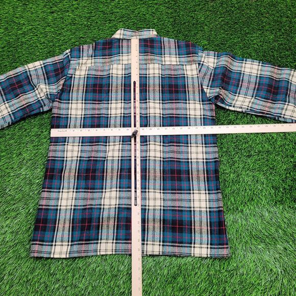 Vintage Y2K Claybrooke Outdoors Plaid Button-Down Shirt Medium - Picture 4 of 12